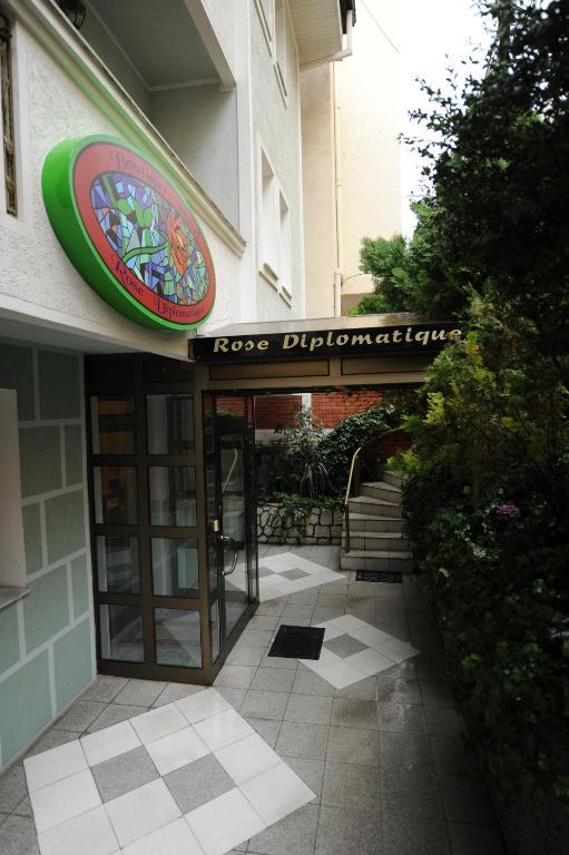 Boutique Hotel Rose Diplomatique Σκόπια Εξωτερικό φωτογραφία